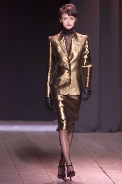 Look 43
